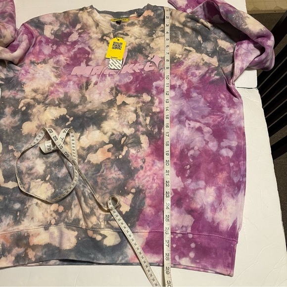 Urban Outfitters Sweatshirt Tie Dye Cosmo Crew Neck Large NWT Market - Picture 13 of 14
